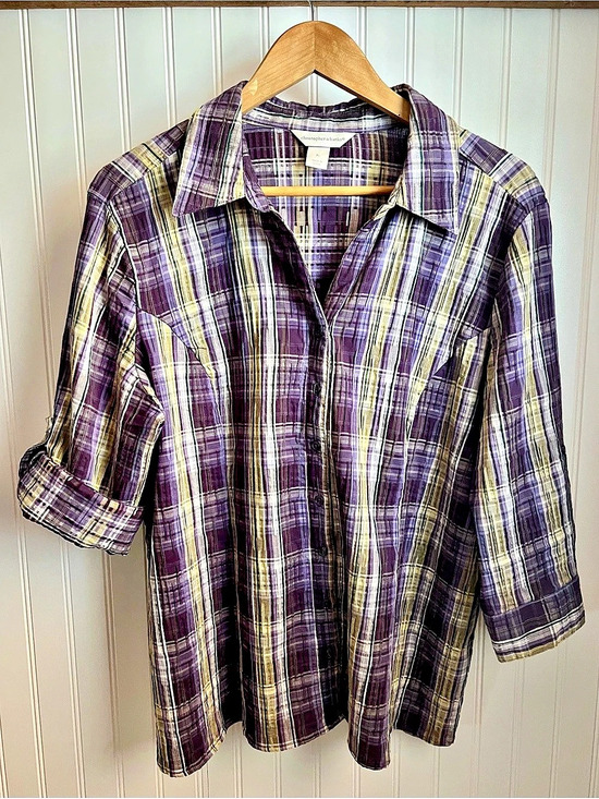 Christopher & Banks Tops - Christopher & Banks Plaid Button Down Shirt in Purple & White Size XL